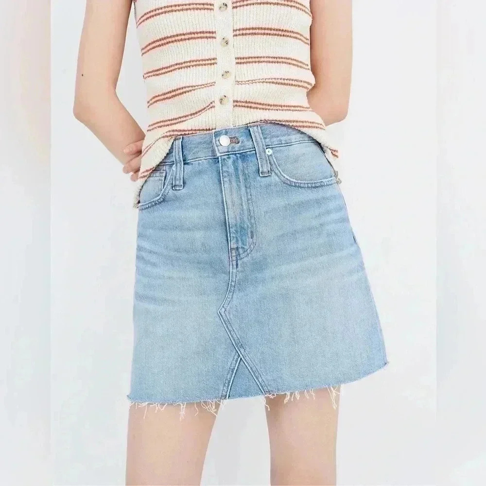 Madewell Rigid Denim A-Line Mini Skirt in Lovell Wash Sz 31